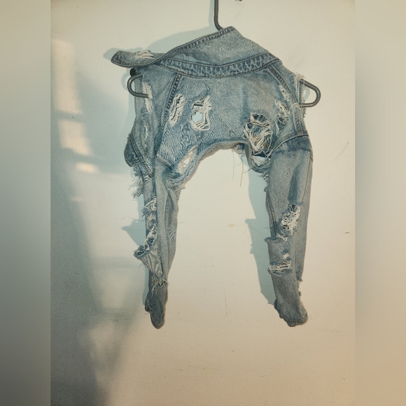 Cello womens jean jacket size small - Picture 4 of 4